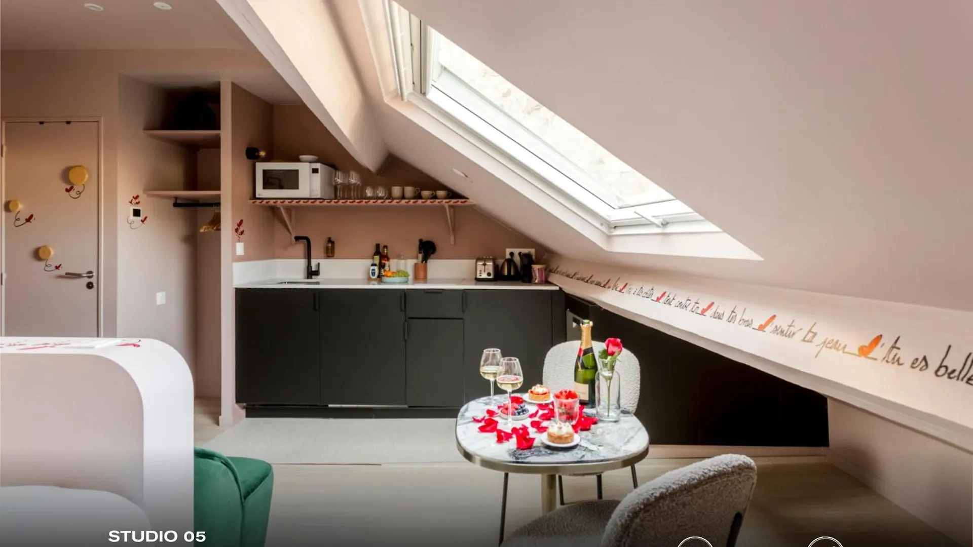 Beauquartier - Marais, Bourg Tibourg * باريس